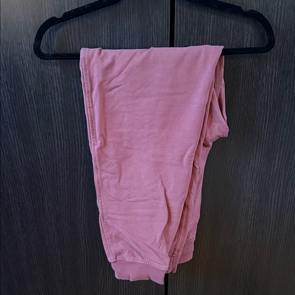 Lululemon joggers